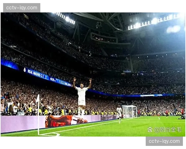 伯纳乌球场改造进展：皇马奖杯室开放参观引争议事件