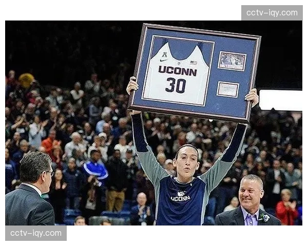 WNBA自由球员签约期正式开启，超300名球员进入市场